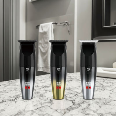 पेशेवर हेयर क्लिपर जिसमें 220–240 V पावर, 5 W आउटपुट और कुशल हेयर ट्रिमिंग के लिए 2 घंटे का चार्जिंग समय है