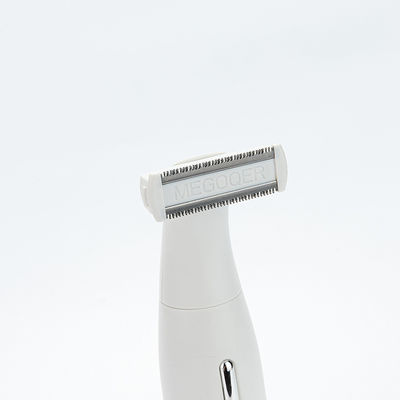 6 में 1 बहुक्रियाशील इलेक्ट्रिक शेवर और नाक बाल ट्रिमर 1 वर्ष की वारंटी और रिचार्जेबल यूएसबी पावर के साथ