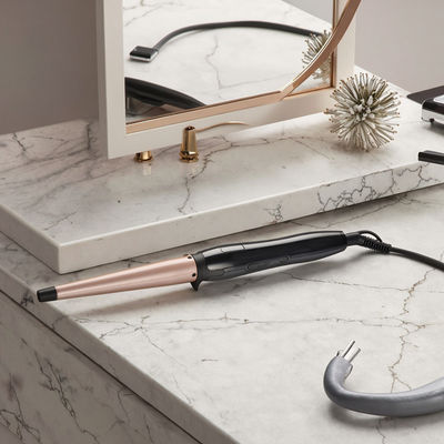 25 मिमी बैरल के साथ सिरेमिक हेयर कर्लर 1 साल की वारंटी और चिकनी चमकदार कर्ल के लिए 110-240V वोल्टेज